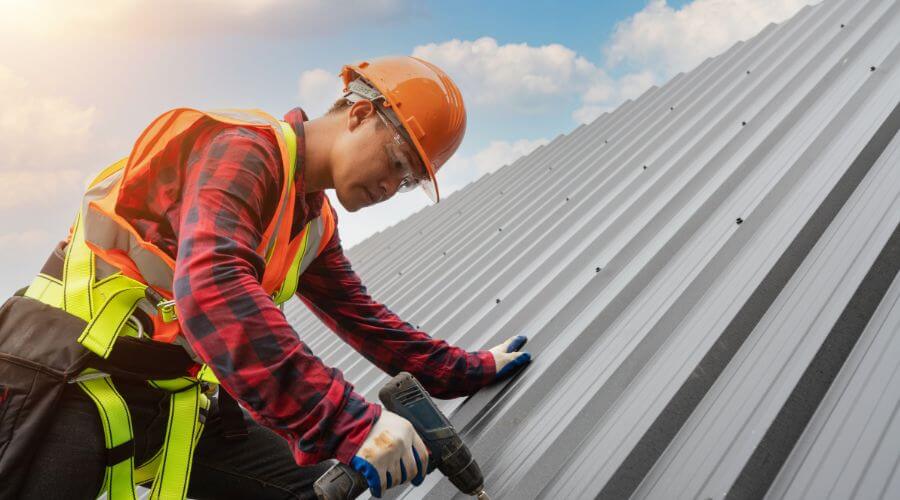 Expert new roof installation services in New Burnside, IL